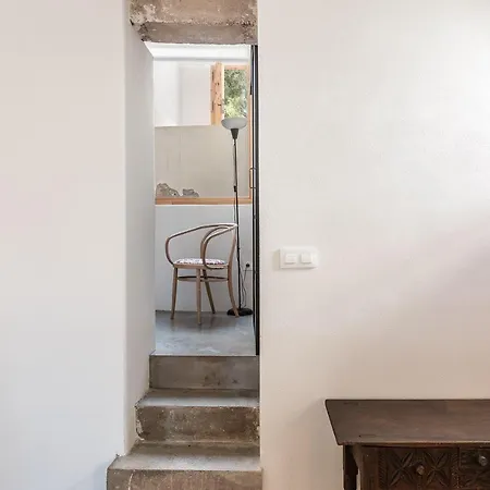La Casa Baja *