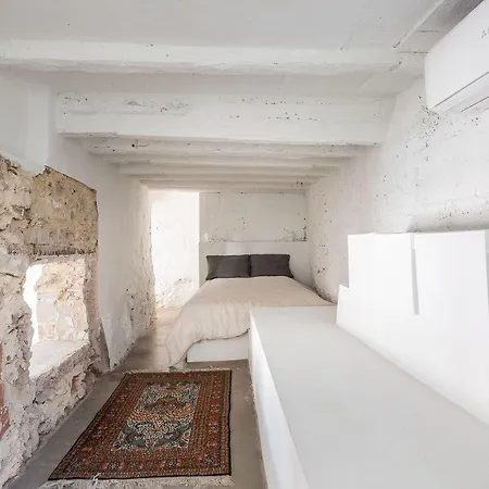 La Casa Baja Sagunto