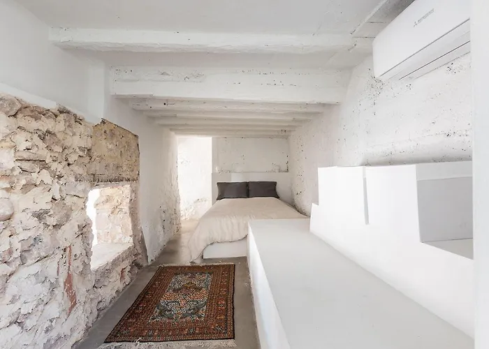 La Casa Baja Sagunto